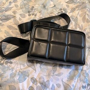 Amanda Prichard belt bag